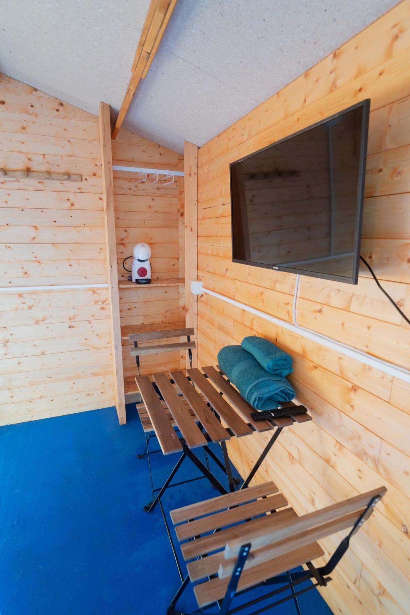 Zaluay - De Madera Campsite *